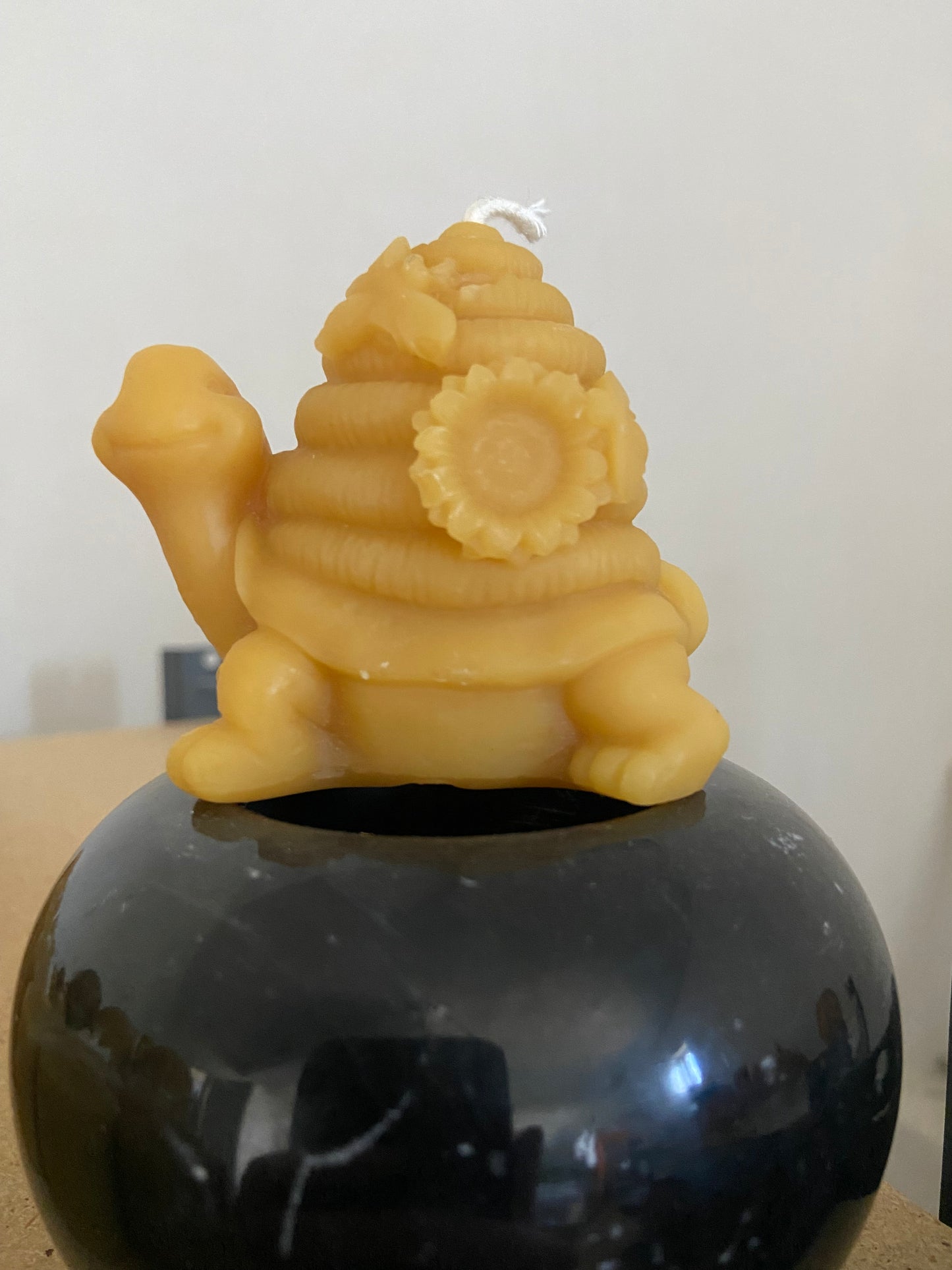 100% Beeswax Turtle Candle (13 hr burn time)