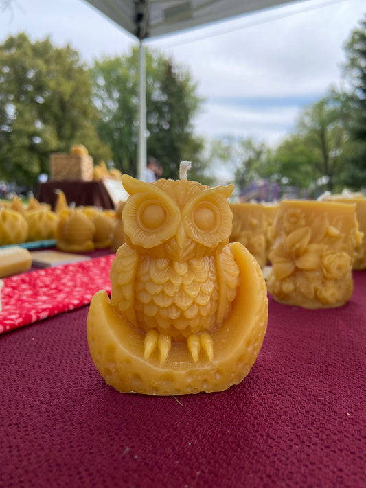 100% Beeswax Candle Owl on the Moon (14 hr burn time)