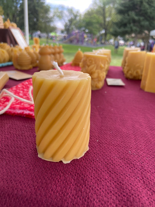 100% Beeswax Candle - Small Spiral Pillar (16 hr burn time)