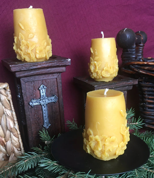100% Pure Beeswax Flower Pillar